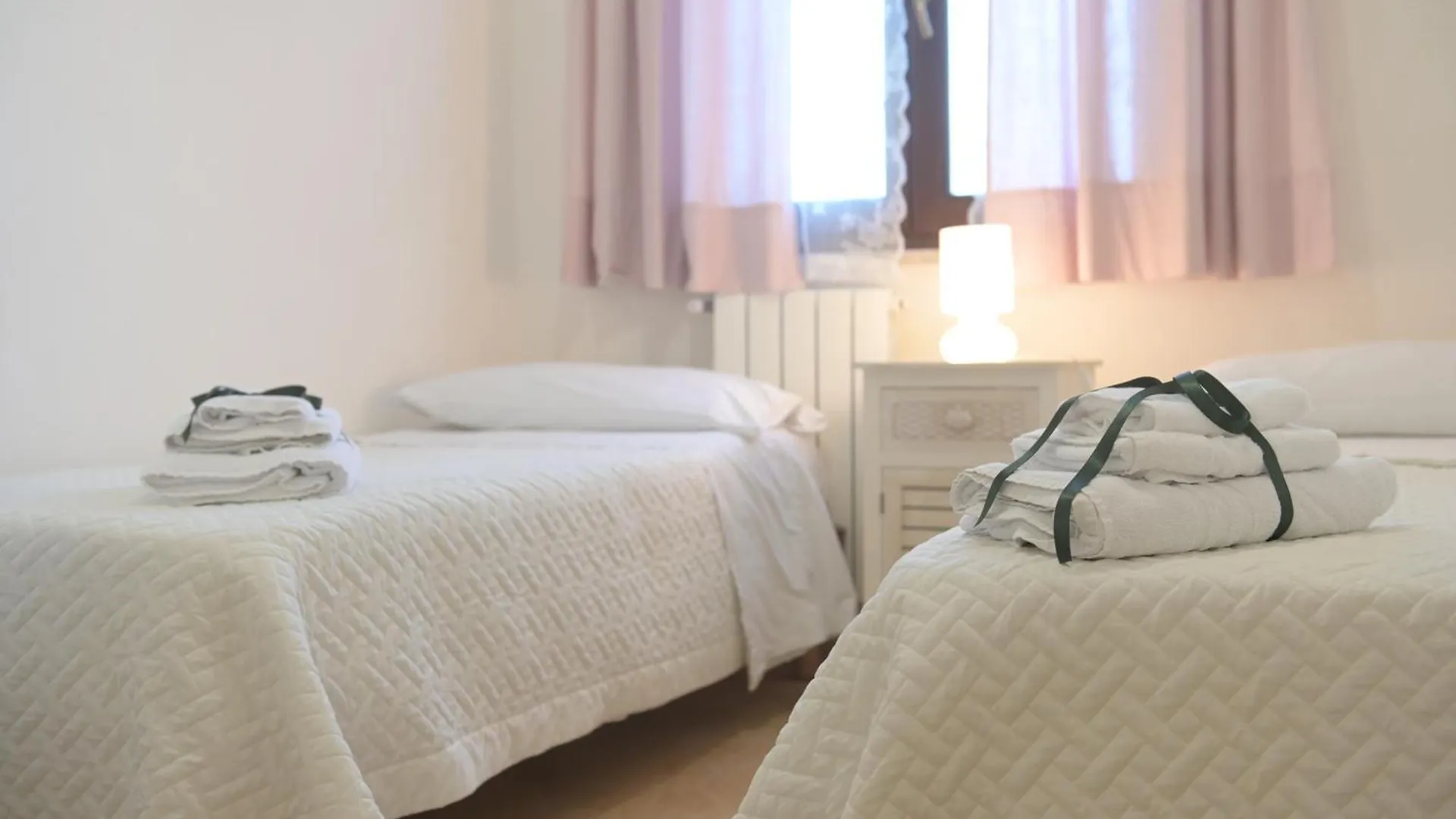 Birgi Holiday Home 마르살라 아파트